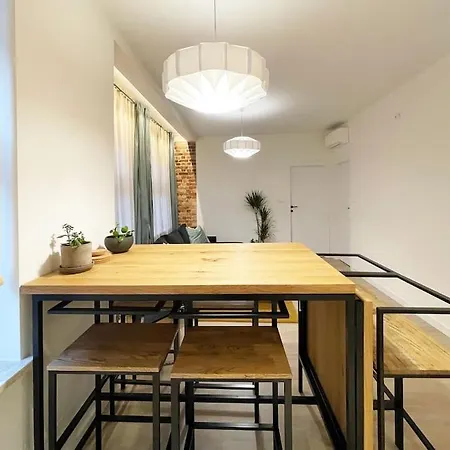 Nikiszowiec - Modern Silesian *